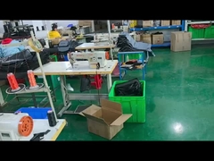 Свертываемый солнечный зарядчик 4 развертывания развертывания размер 1670 * 500 * 5 мм складной размер 440 * 500 * 50 мм Необходимо для путешествий